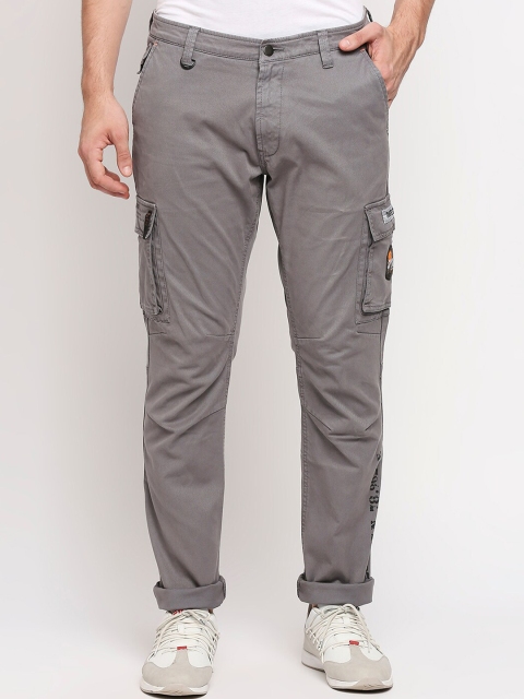 

SPYKAR Men Grey Low-Rise Chambray Cargos Trousers
