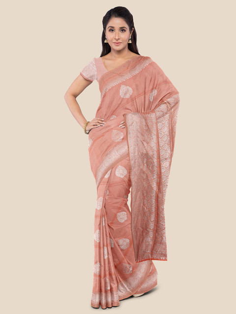 

KLM Fashion Mall Peach-Coloured & Silver-Toned Ethnic Motifs Zari Pure Linen Saree