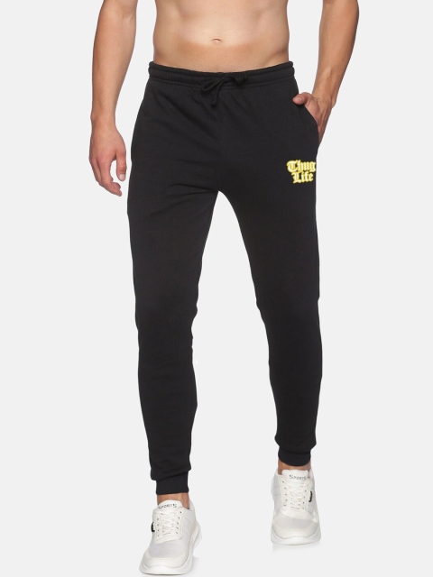 

MASH UNLIMITED Men Black Graphic Printed Slim Fit Cotton Joggers