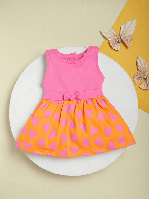 

Chicco Infant Girls Pink & Orange Colourblocked & Heart Print Pure Cotton A-Line Dress