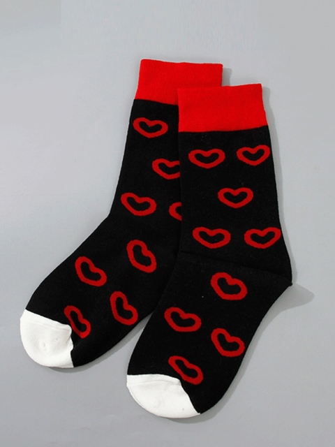 

XIMI VOGUE Black & Red Patterned Socks