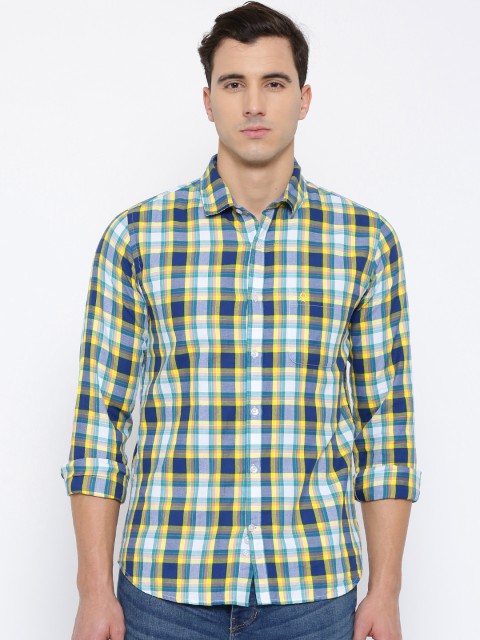 

United Colors of Benetton Men Blue Slim Checked Casual Shirt