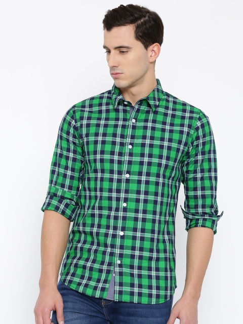 

United Colors of Benetton Men Green Slim Checked Casual Shirt