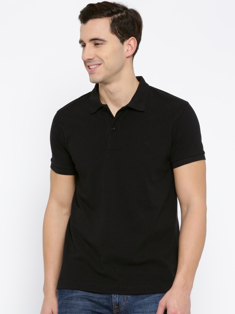 

United Colors of Benetton Men Black Solid Polo Collar T-shirt