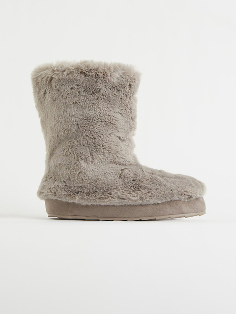 

H&M Women Grey Faux Fur Boots