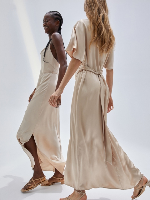 

H&M Women Beige Solid Satin Bridesmaid Dress
