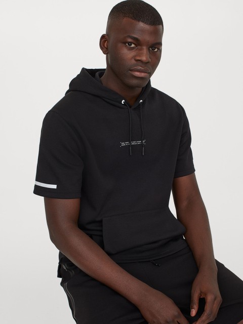 

H&M Men Black Sports Top Regular Fit