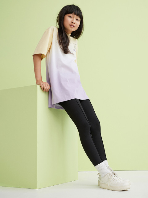 

H&M Girls Yellow & Purple Yoda Printed Oversized T-shirt