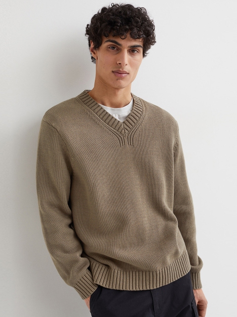 

H&M Men Green Relaxed Fit V-Neck Pure Cotton Jumper