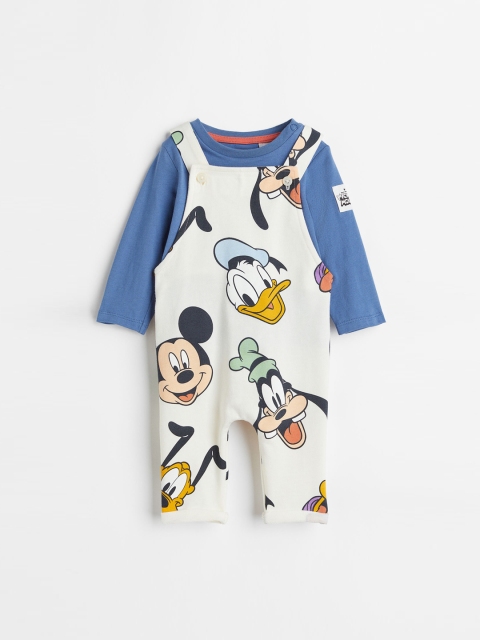 

H&M Boys Pack Of 2 White Donald Duck Printed Dungaree With T-shirt Set