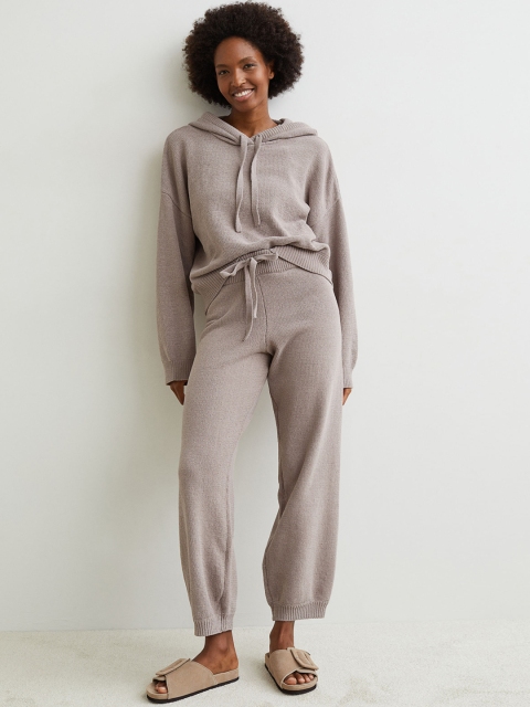 

H&M Beige Knitted Chenille Trousers