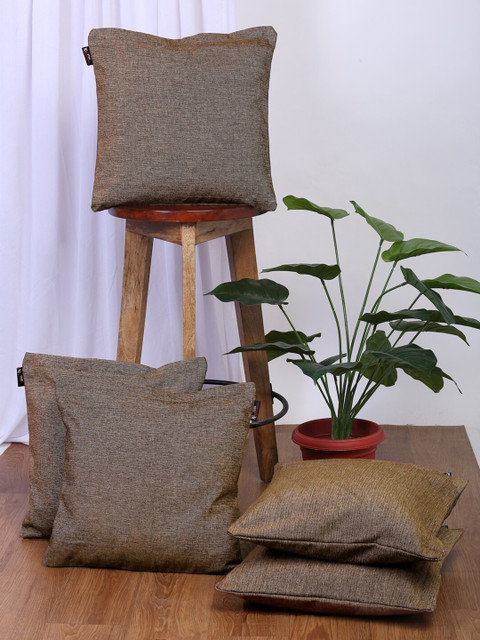 

KLOTTHE Brown Set of 5 Square Cushion Covers