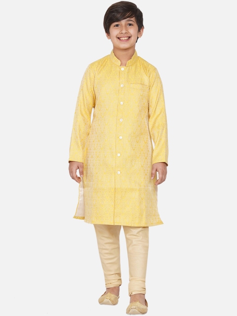 

titliyan Yellow Gold Brocade Design Silk Sherwani Set
