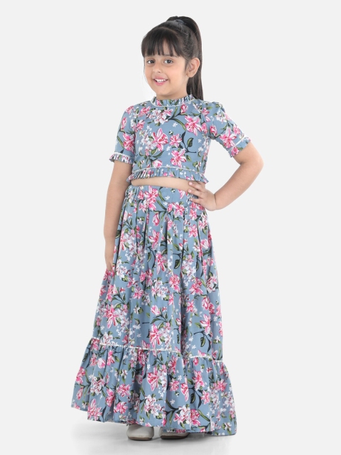 

AWW HUNNIE Grey Floral Crepe Maxi Dress