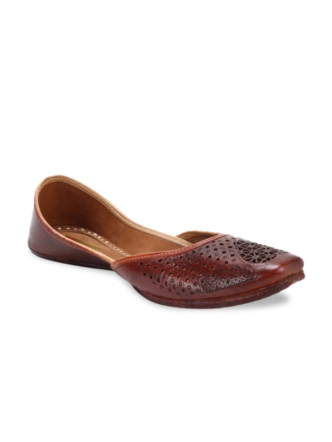 

Ta Chic Women Brown Ethnic Mojaris with Laser Cuts Flats