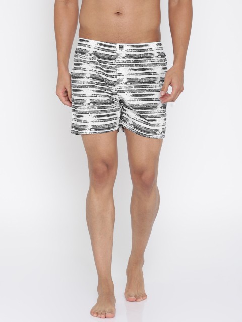 

SPYKAR Black & White Printed Pure Cotton Boxers MBX-049-02AF