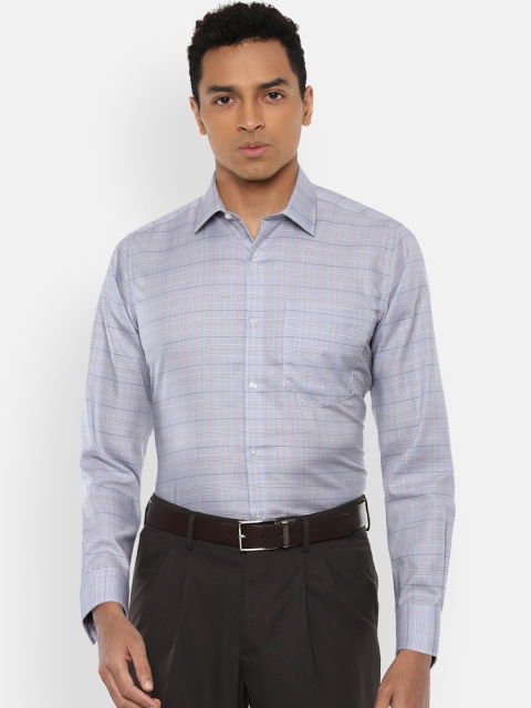 

Van Heusen Men Black Checked Trousers