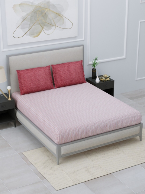 

Home Fresh Maroon & White Geometric 144 TC King Bedsheet with 2 Pillow Covers