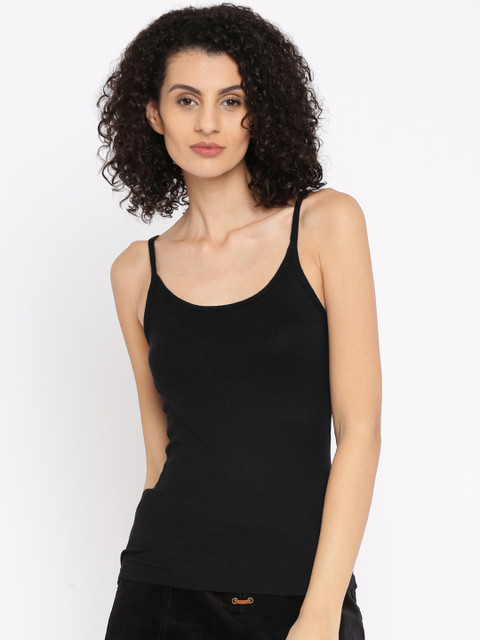 

FOREVER 21 Black Camisole 235895