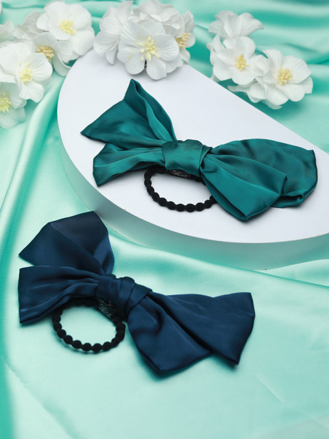 

PRITA Women Green & Blue Set of 2 Solid Ponytail Holders