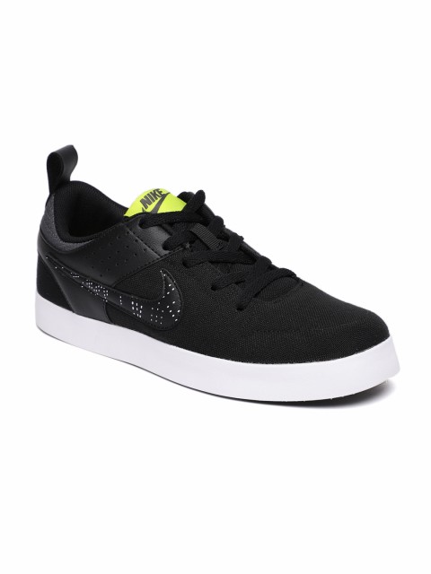 

Nike Men Black Sneakers