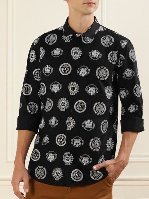 

Versace Jeans Couture Men Black Classic Printed Regular Fit Pure Cotton Casual Shirt