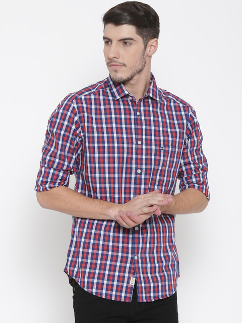 

Arrow Sport Men Blue & Red Checked Manhattan Slim Smart-Casual Shirt