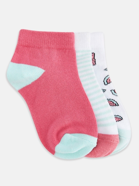 

Pantaloons Junior Girls Assorted Pack of 3 Socks