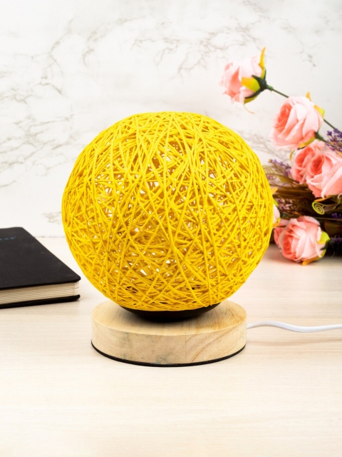 

MARKET99 Yellow Spherical Shaped Table Lamp