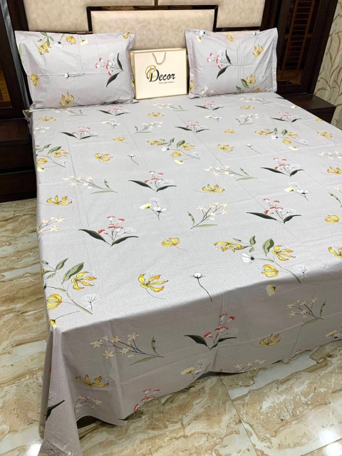 

Pure Decor Grey & Yellow Floral 400 TC King Bedsheet with 2 Pillow Covers