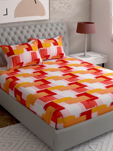 

EverHOME White & Red 210 TC Cotton King Bedsheet with 2 Pillow Covers