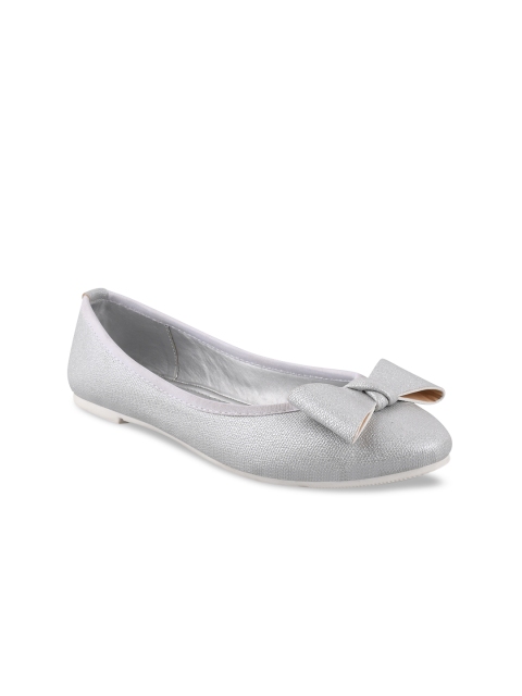 

Stelatoes Women Silver-Toned Ballerinas with Bows Flats