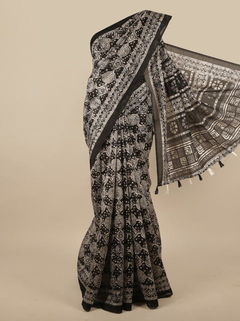 

Pothys Black & White Printed Saree