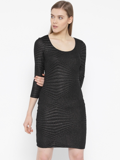 

Vero Moda Women Black Patterned Shimmer Sheath Dress