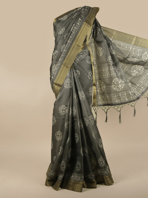 

Pothys Green & White Ethnic Motifs Printed Zari Jute Silk Saree