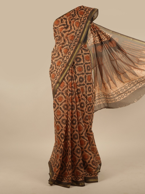 

Pothys Brown Geometric Printed Cotton Blend Saree