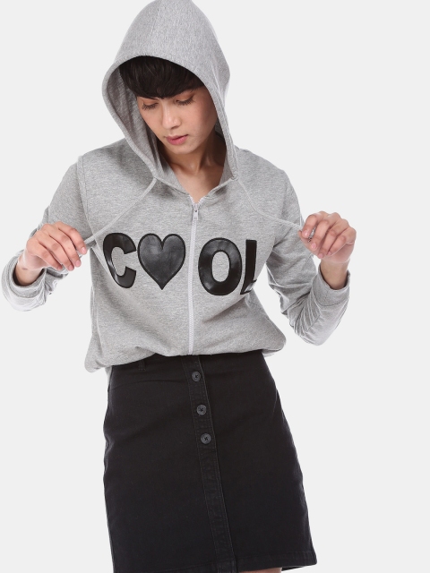 

Sugr Women Grey Printed Sweatshirt