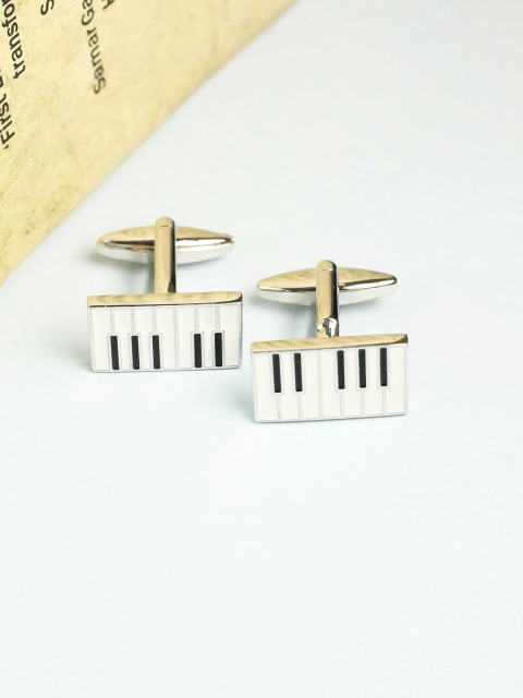 

Tossido White & Black Textured Metal Cufflink