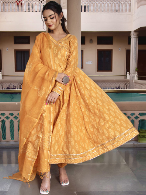

Zanani INDIA Women Yellow Ethnic Motifs Empire Gotta Patti Pure Cotton Kurta Set