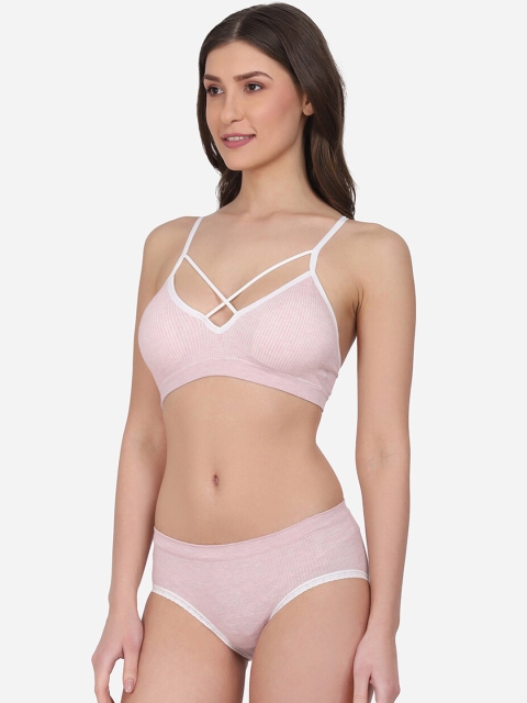 

PRETTYBOLD Women Peach-Coloured Striped Lingerie Set - PB-32 PEACH-C22