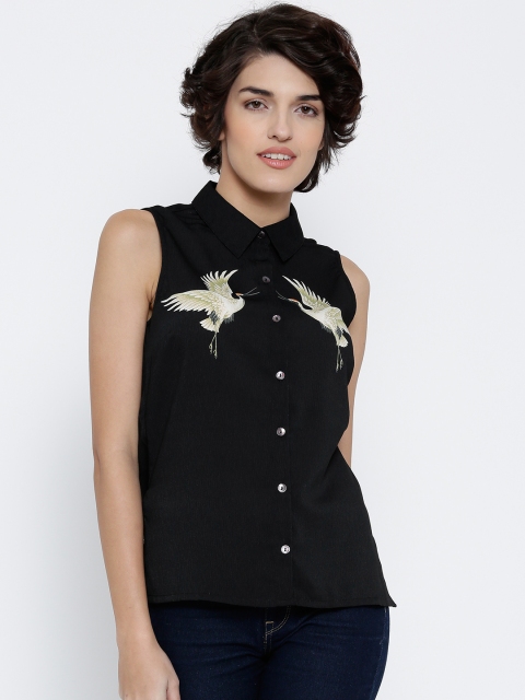 

Vero Moda Women Black Printed Casual Shirt