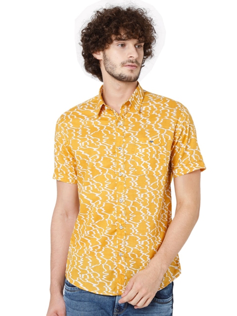 

Mufti Men Yellow Slim Fit Printed Casual Shirt