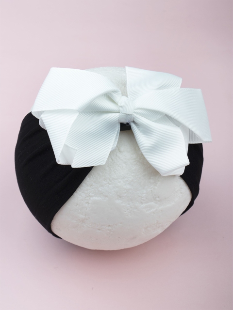 

Arendelle Girls Black & White Bow Hairband