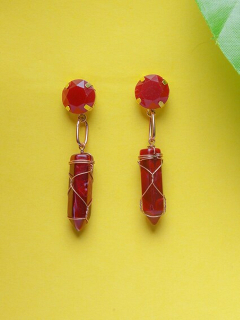 

DIVA WALK Gold-Toned Contemporary Drop Earrings