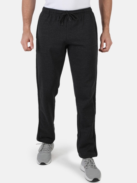 

Monte Carlo Men Black Solid Track Pants