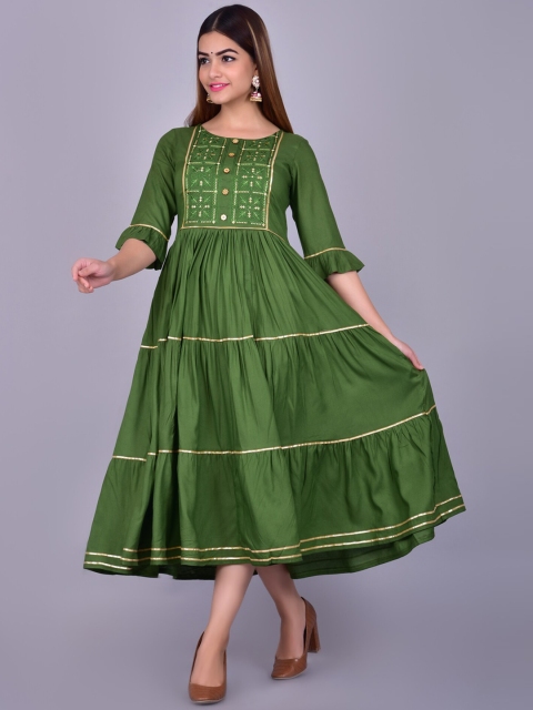 

KALINI Women Green Yoke Design Flared Sleeves Gotta Patti Anarkali Kurta