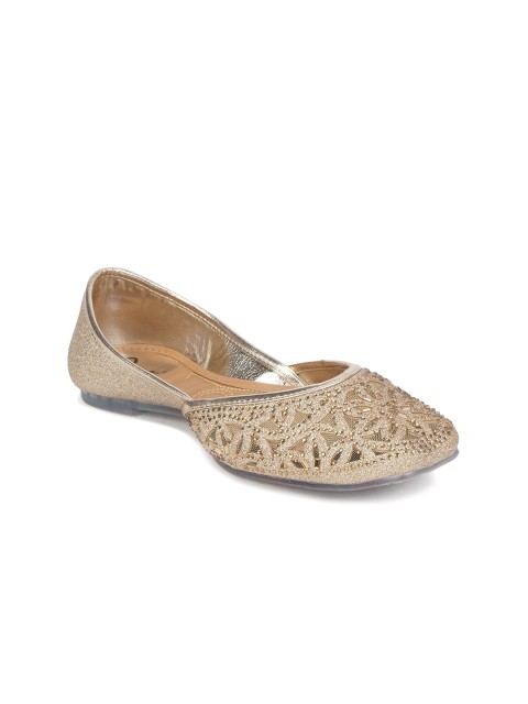 

The Desi Dulhan Women Brown & Gold-Toned Embellished Leather Ethnic Mojaris Flats
