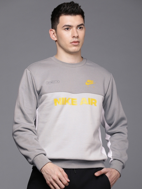 

Nike Men Grey Typography Printed T-shirt