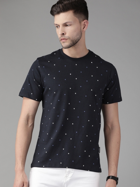 

Roadster Men Navy Blue Geometric Printed Pure Cotton T-shirt