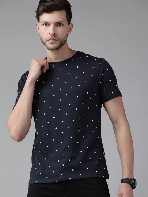 

Roadster Men Navy Blue & White Printed Pure Cotton T-shirt